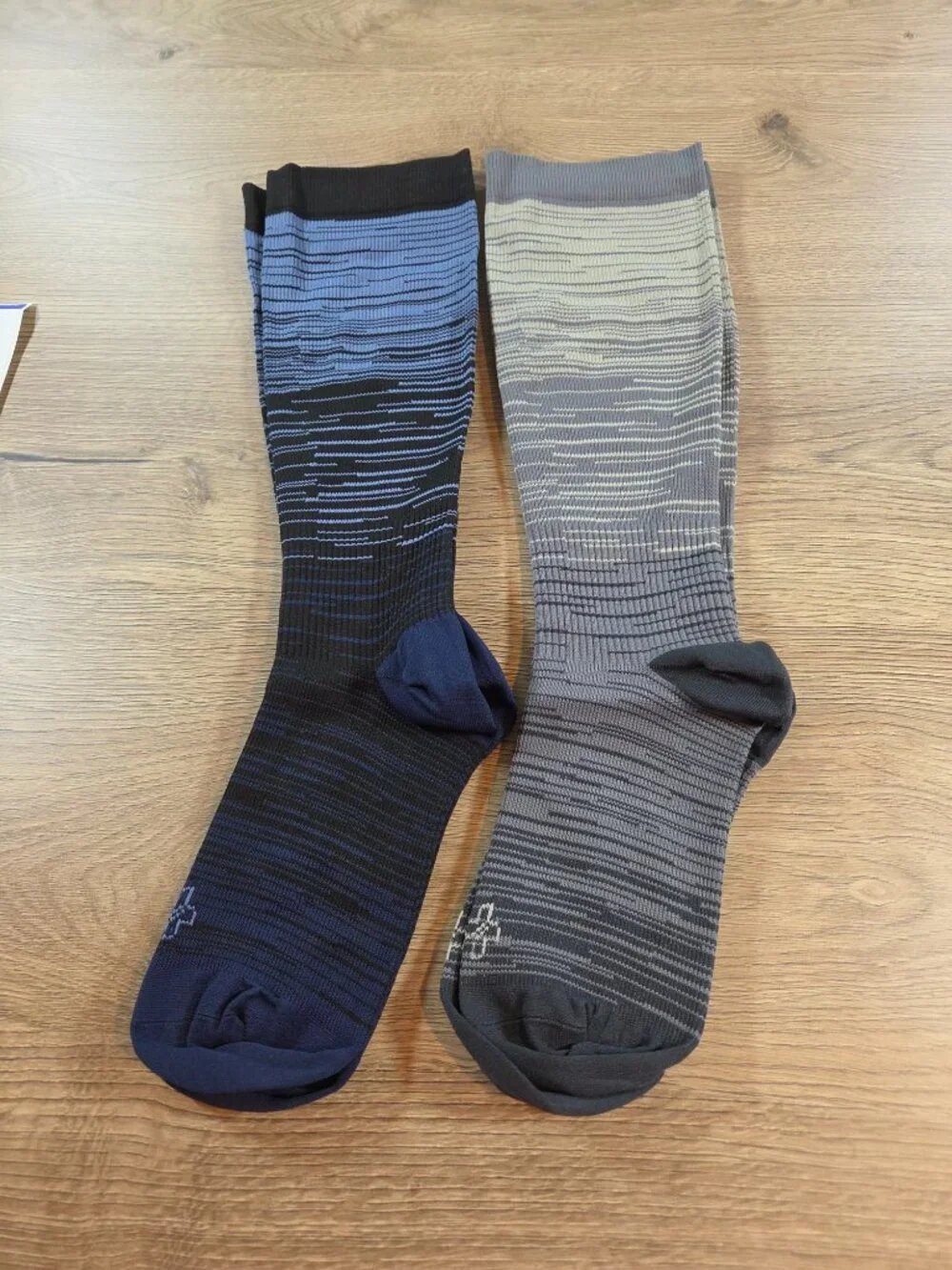 Doctor's Select 2 Pairs Plus Size Compression Socks Wide Calf 20-30 mmHg NEW